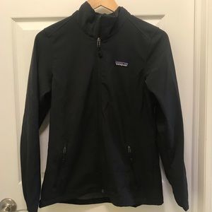 Black Patagonia Soft Shell jacket size small